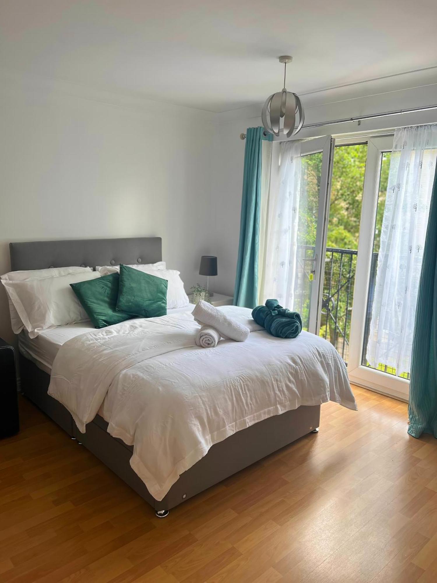 Luxury Rooms And An En-Suite Room With Free Wi-Fi Clarendon Way Colchester Exterior foto