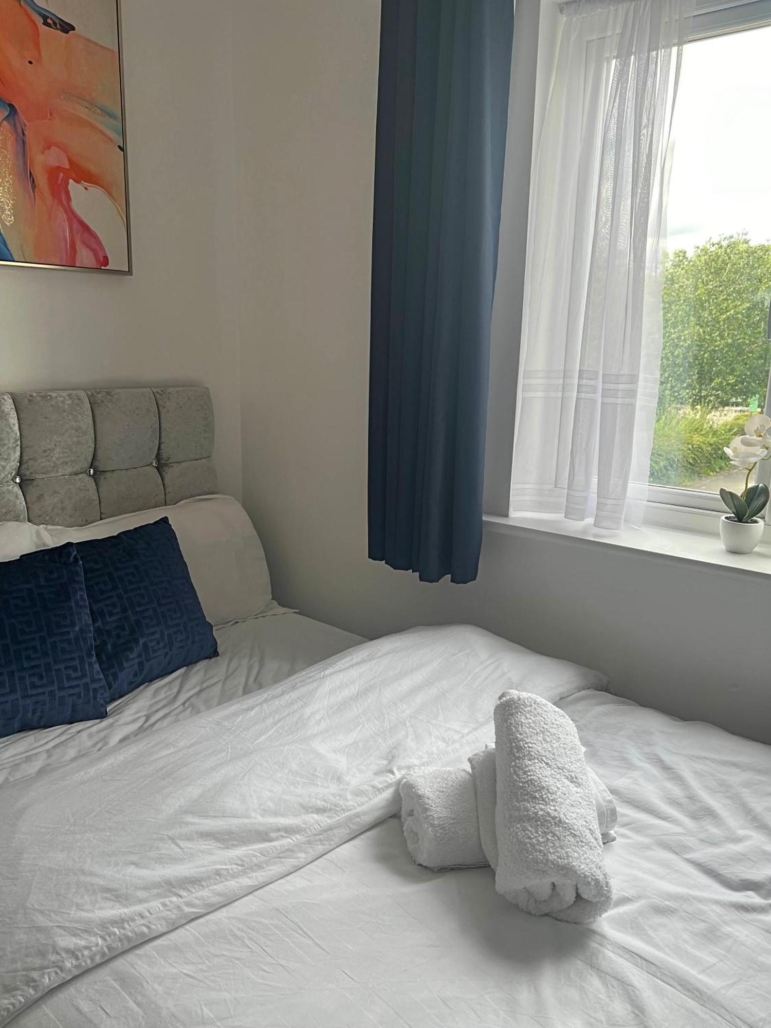Luxury Rooms And An En-Suite Room With Free Wi-Fi Clarendon Way Colchester Exterior foto
