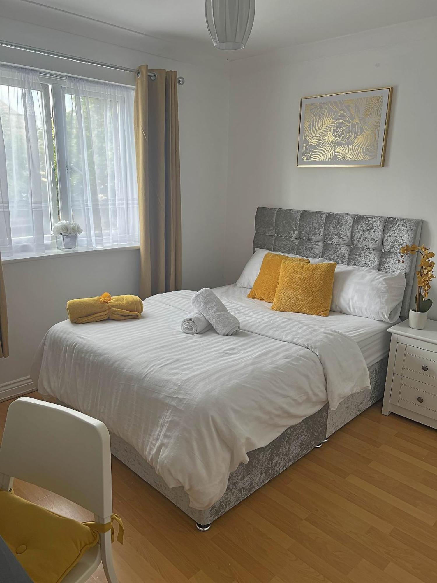 Luxury Rooms And An En-Suite Room With Free Wi-Fi Clarendon Way Colchester Exterior foto